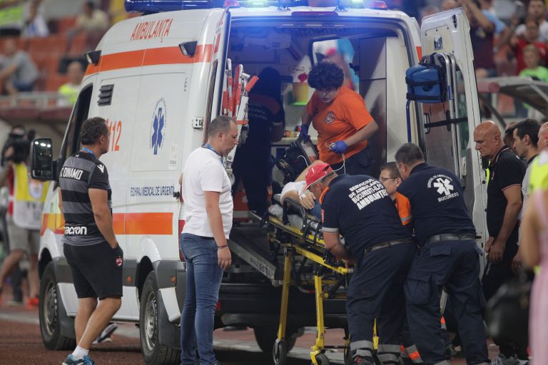 Ambulanţele din Gorj, fără medic în Ajun de Crăciun. Lider de sindicat: Recomand cetăţenilor să nu facă infarct, să nu fie implicaţi în accidente grave, să nu se gândească cumva sa moară