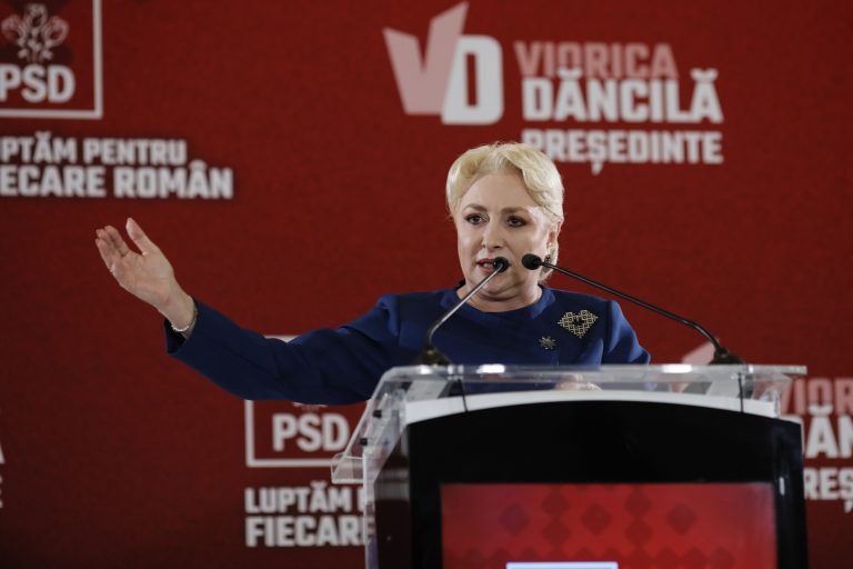 Dăncilă, despre Ponta: Singura lui preocupare e parazitismul politic, cui mai vinde gogoși