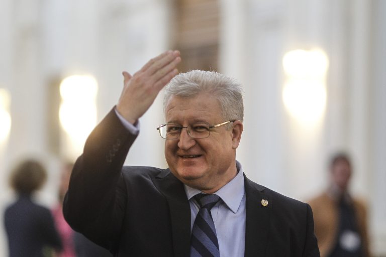 Daniel Savu, apropiatul lui Sebastian Ghiță, și-a dat demisia din Ministerul Comunicațiilor