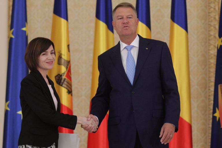 Reacția lui Klaus Iohannis după ce Guvernul Maia Sandu a fost demis prin moțiune de cenzură