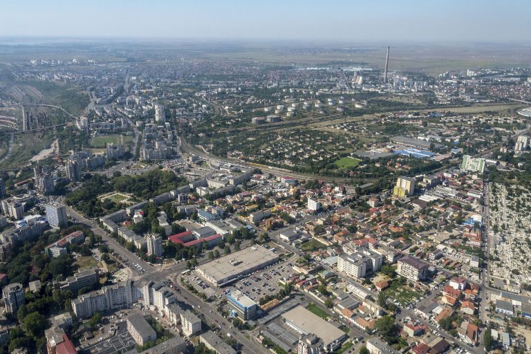 Alarmă financiară: 43 de oraşe mici lăsate de PSD fără bani de salarii și de iluminat