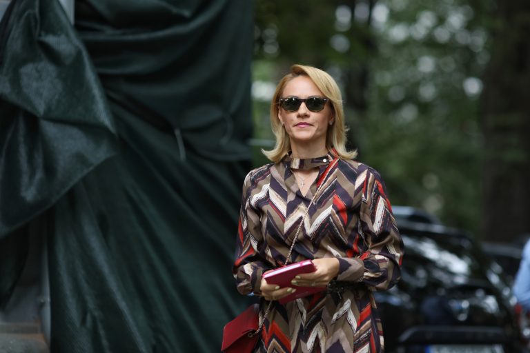 Acuzație gravă: Firea a cerut să dispară documente privind achiziții făcute de spitale