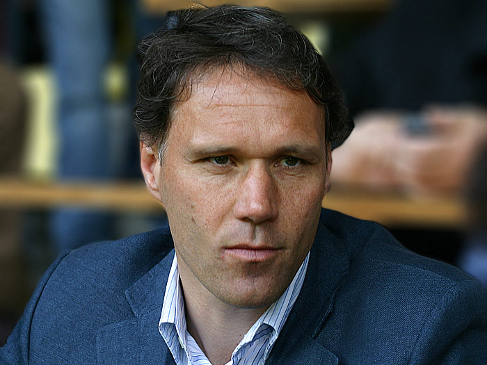 Marco van Basten, în centrul unui scandal uriaș, după ce a strigat un salut nazist în direct la TV