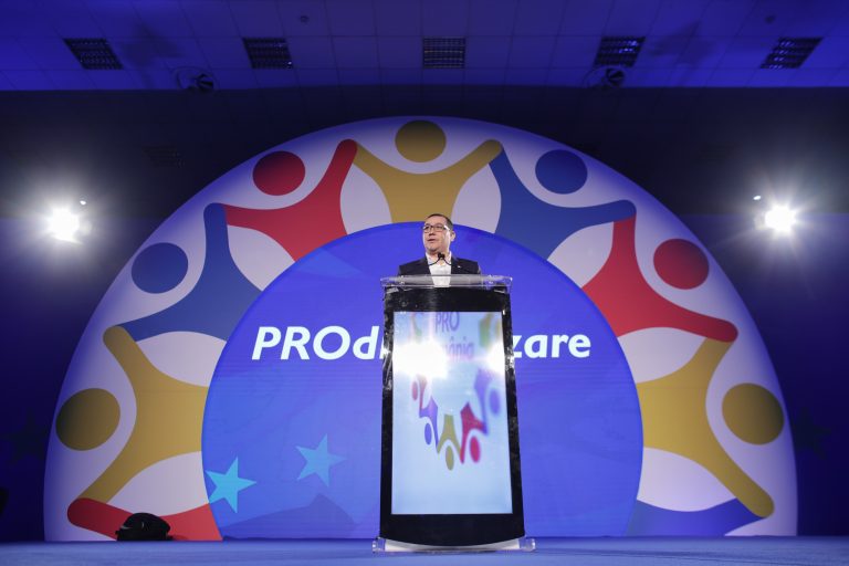 Ponta, despre întoarcerea lui Grindeanu în PSD: „Dacă reuşeşte să-i convingă că au câteva figuri, Odiosul şi Sinistra, care nu mai au ce căuta, ar fi un lucru bun”