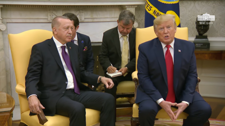 VIDEO | “Coaliție” Trump-Erdogan după ce Macron a declarat moartea cerebrală a NATO