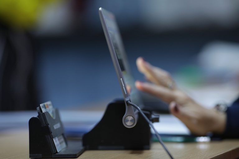 AEP a demarat o campanie de informare: Cum vot vota românii din diaspora la alegerile prezidențiale și parlamentare