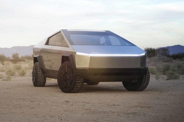 VIDEO | Tesla Cybertruck, mașina futuristă demnă de fantezia francizei „Mad Max”