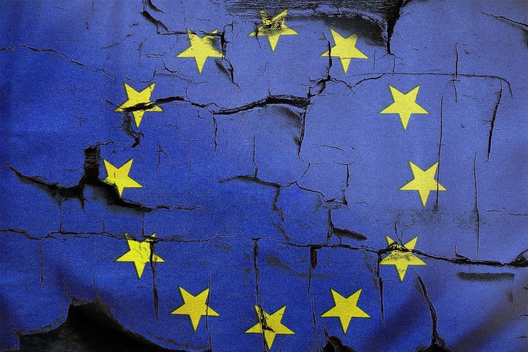 Prin ce transformare trebuie să treacă UE ca să evite dispariția? Răspunsul lui Macron
