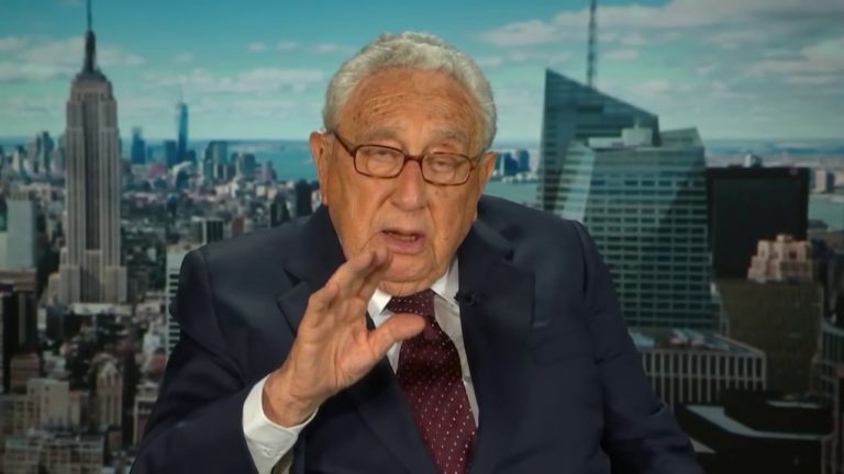 Kissinger, legenda diplomației americane în  secolul XX, avertizează asupra izbucnirii unui război între SUA și China