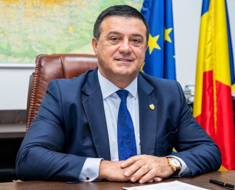 Niculae Bădălău, reţinut de DNA pentru trafic de influenţă – surse