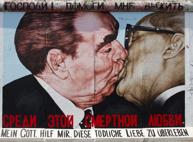 „Vrem să ieșim!”. 9 noiembrie 1989, ziua care a schimbat lumea