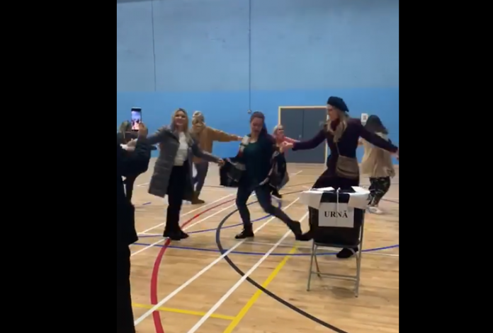romani hora prezidentiale londra turul doi