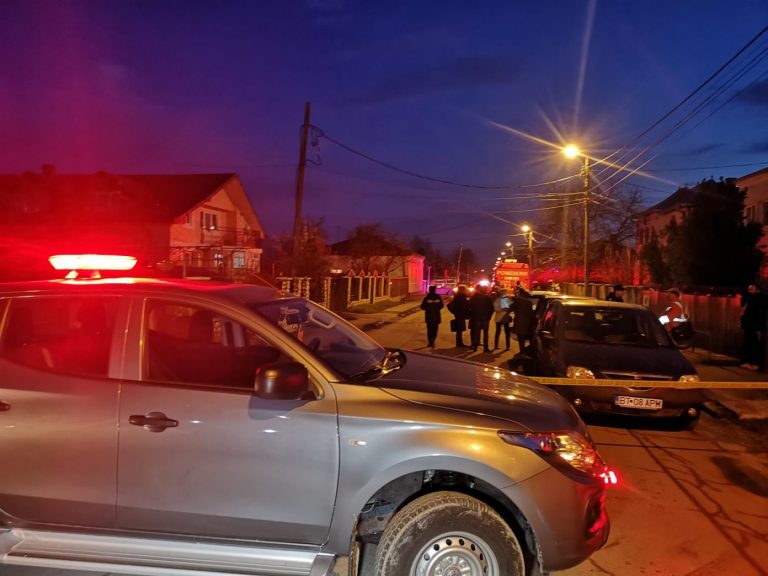 Botoșani | Gaze toxice venite prin canalizare în zeci de case. Locuitorii au fost evacuați