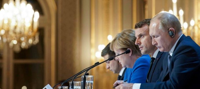 Emmanuel Macron Vladimir Putin Volodimir Zelenski Angela Merkel Format Normandia