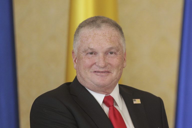 Ambasadorul SUA la București: Huawei reprezintă o cale greșită pentru dezvoltarea 5G