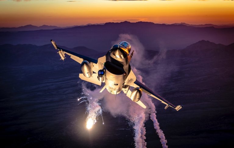Camera Deputaților, undă verde pentru achiziționarea a cinci avioane F16