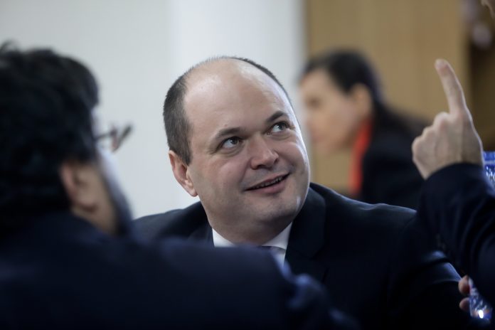 AUDIO | Ionuț Dumitru: Să ne intre bine în cap: piețele financiare nu vor tolera o țară cu deficite așa de mari. PNDL trebuie închis