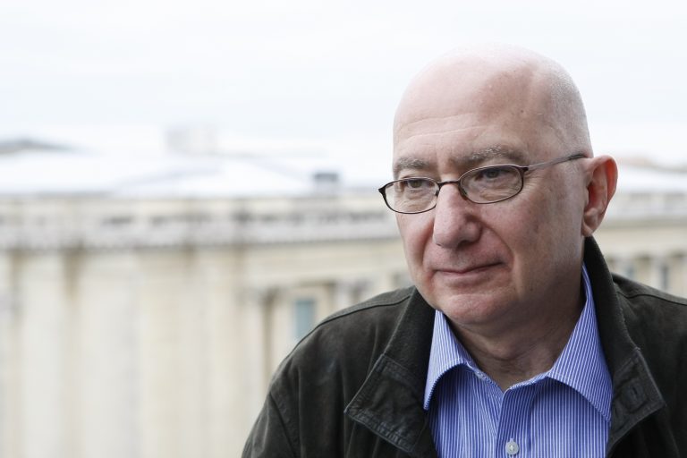 Ambasadorul României în Israel: Situaţia românilor este sub control / Sunt sute de solicitări de repatriere pe zi