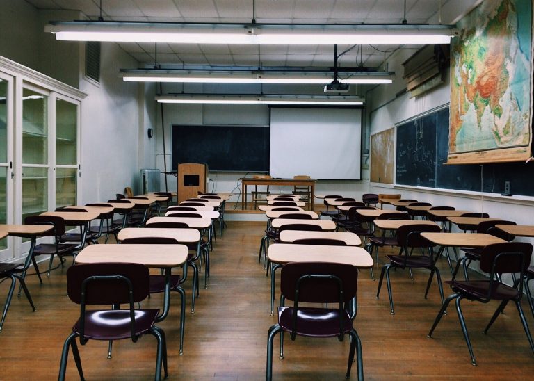 Sindicatele din Educație vor boicota începutul de an școlar