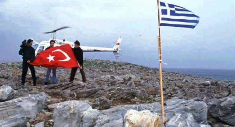 Un deputat grec se teme de un război între Grecia și Turcia. „Vom rămâne singuri”