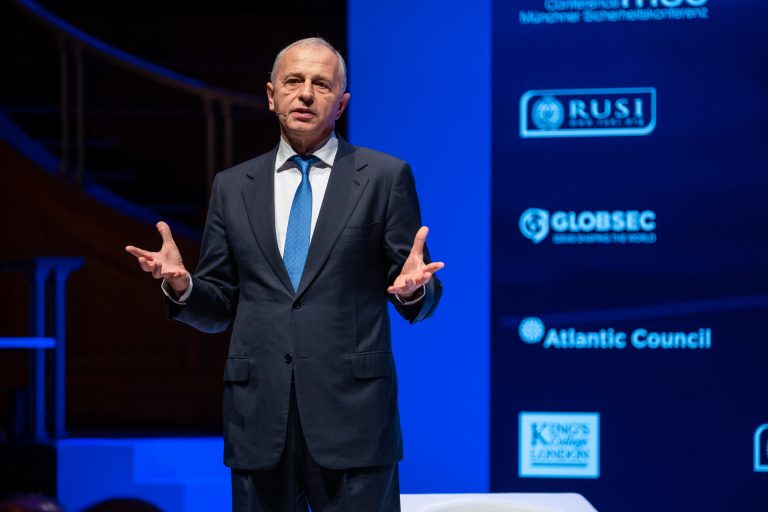 Ce spune Mircea Geoană, secretarul general adjunct al NATO, despre controversa legată de sistemul rus S-400 folosit de Turcia