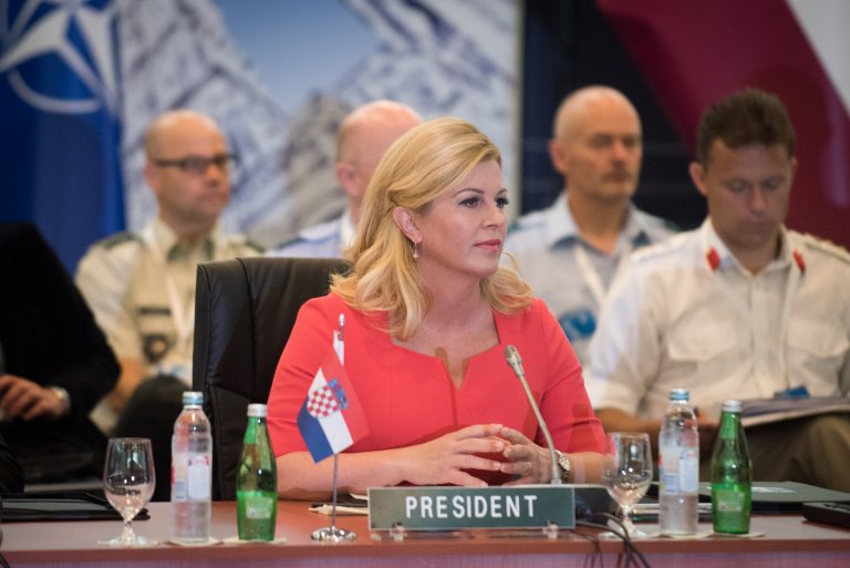 Șoc în Croația: Președintele de dreapta în funcție, înfrânt în turul I de rivalul social-democrat