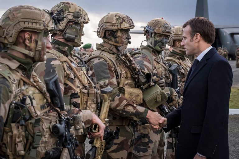 Macron: Franţa îşi va retrage trupele din Mali dacă ţara va merge spre un “islamism radical