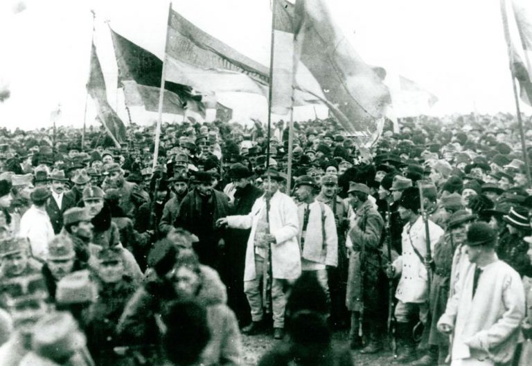 1 decembrie în presa de acum 100 de ani