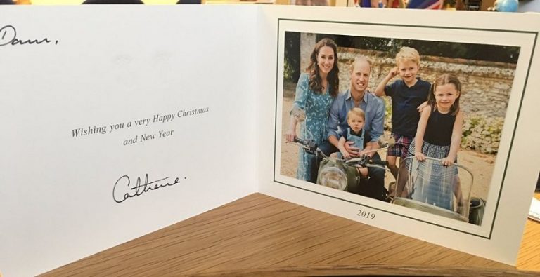 FOTO. Mesajul ducilor de Cambridge și Sussex în Ajun de Crăciun