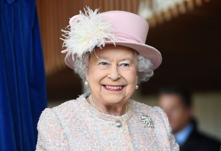 Klaus Iohannis va fi primit de regina Elisabeta a II-a, la Palatul Buckingham