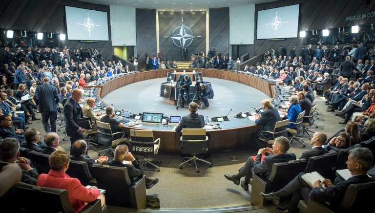 Neașteptat: Alianța Nord-Atlantică, propusă la premiul Nobel pentru Pace