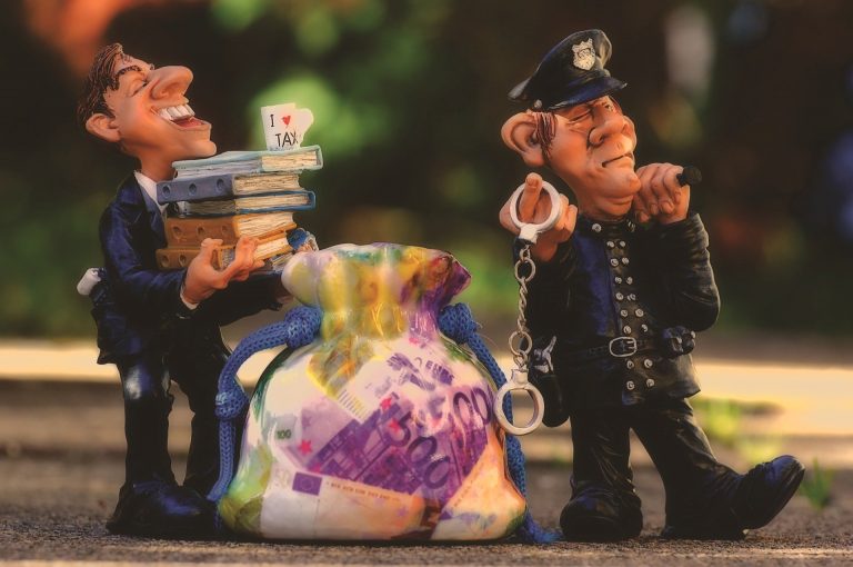 SONDAJ: 88% din reprezentanții mediului de afaceri din România se plâng de corupția din țară
