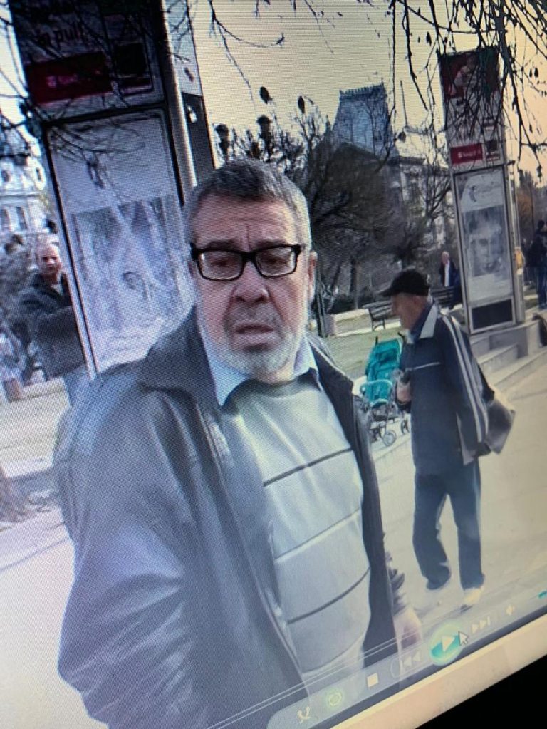 Jandarmii au publicat fotografia persoanei suspectate că l-ar fi lovit pe Gelu Voican Voiculescu
