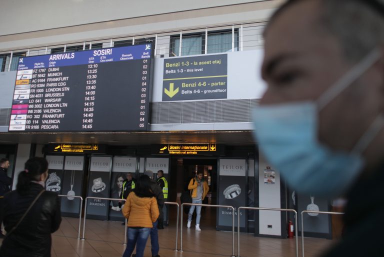 VIDEO | Tinerii artiști din Mioveni, care se aflau în China, au ajuns în țară. Măsuri speciale luate de autorități