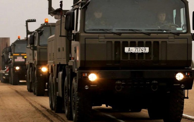 Ministerul Apărării combate un fake-news de pe TikTok cu privire la o coloană de tehnică militară: Motivaţii fără legătură cu realitatea, scenarii false de natură a induce confuzie şi chiar panică