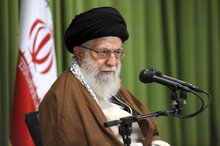 NYT: Liderul suprem al Iranului a ordonat lovirea directă a Israelului
