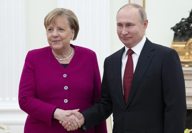 „Germania este un ostatic al NATO”. Șeful Dumei de Stat cere Bundestagului să „o ia la întrebări pe Merkel”