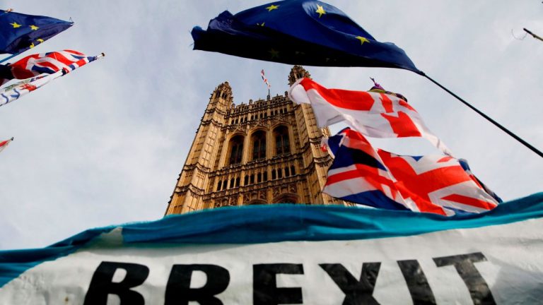Brexit: Britanicii ar fi făcut concesii enorme în negocieri, potrivit unei surse guvernamentale franceze