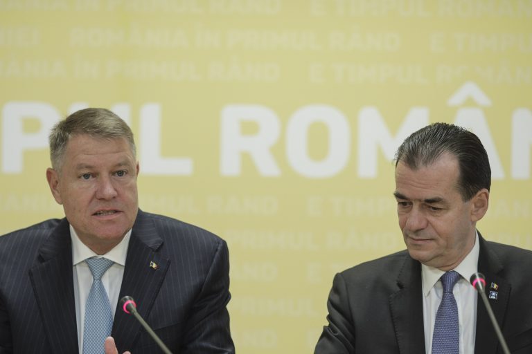 „România educată” | Iohannis: „Schimbări haotice ale legislaţiei”. Orban: „Foarte multă improvizație”