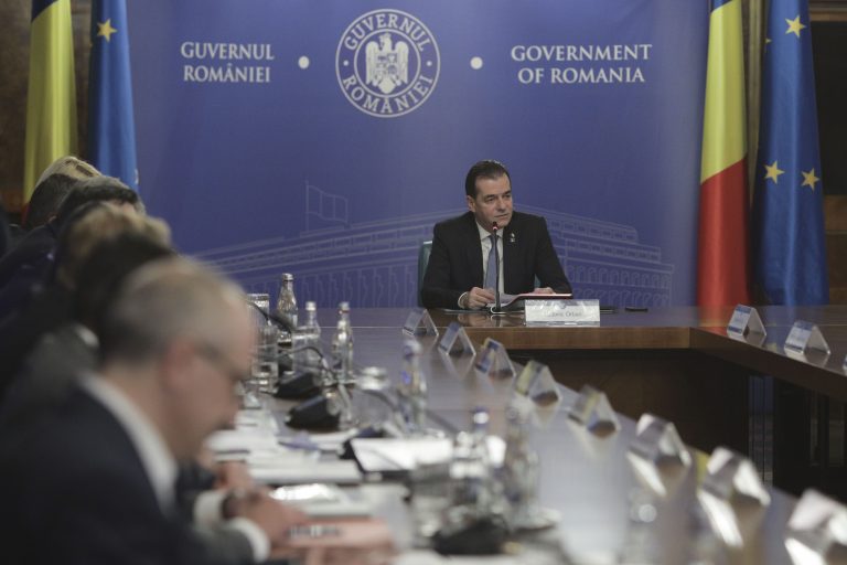 Guvernul se reuneşte astăzi pentru a adopta hotărârea de prelungire a stării de alertă