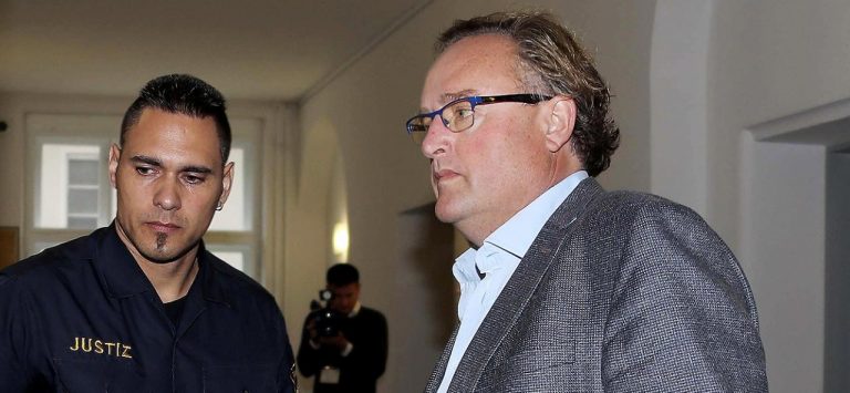 German asparagus farmer on trial for voting scam: 400 Romanian workers elected his cousin mayor