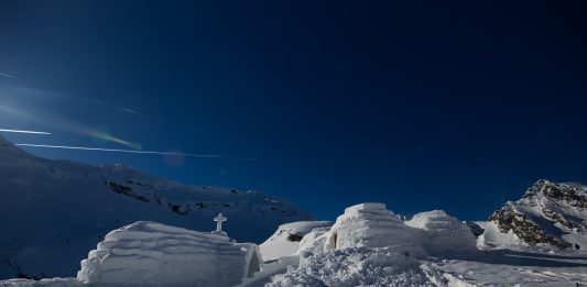 biserica de gheata balea lac