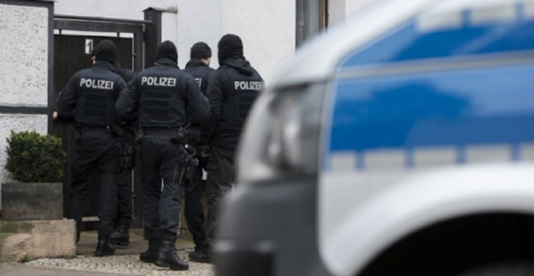 Atac armat în Germania: 6 morți. Autorul a fost prins
