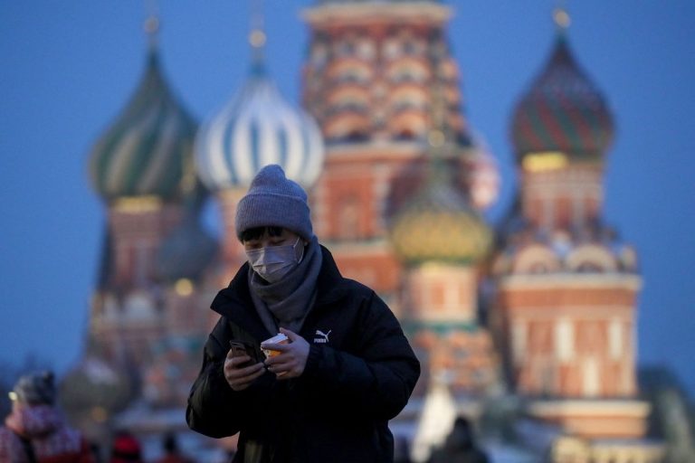 Rusia vrea să ”importe” 10 milioane de cetățeni străini