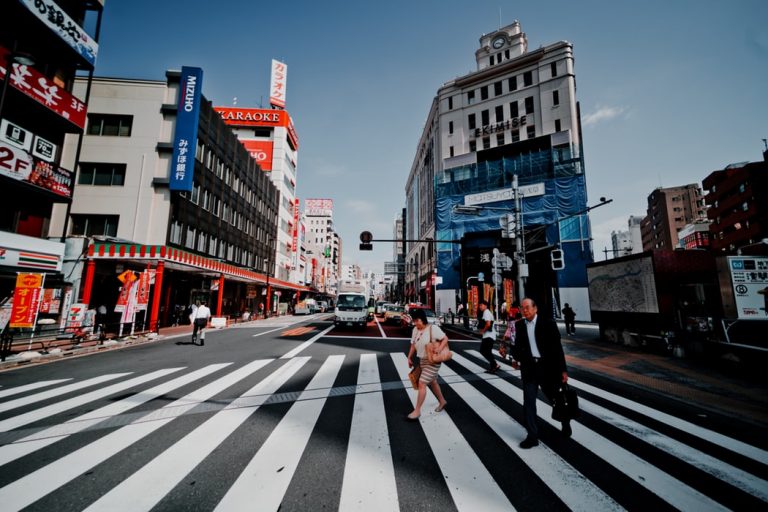 Corespondență din Japonia | Secretele traficului lipsit de nervi și de ce este mai curat aerul din Tokyo decât cel de la București
