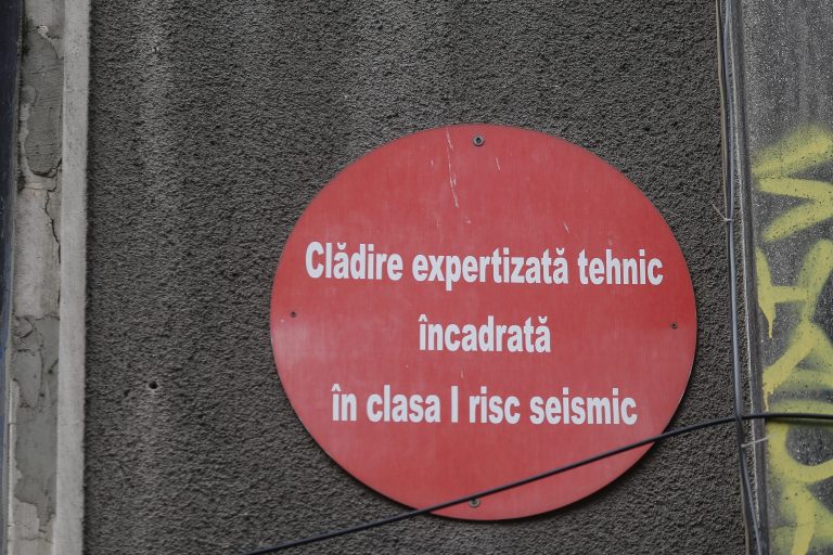 UNSAR: O locuinţă din cinci este asigurată în caz de dezastru / 14 milioane de români locuiesc în zone de hazard seismic