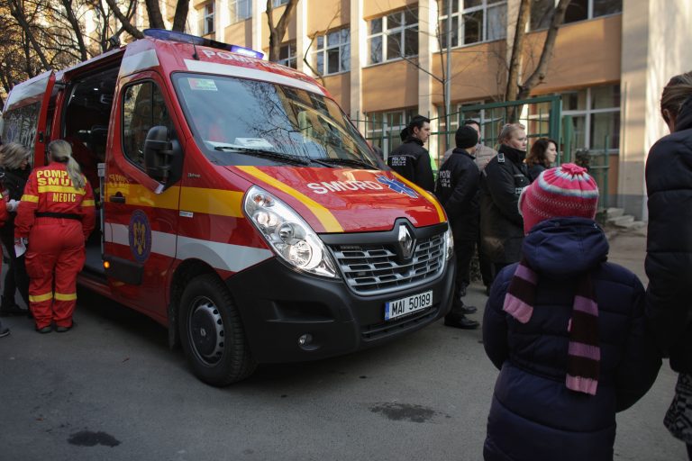 UPDATE. Nine schools in Romanian capital remain closed for a second week due to flu outbreak