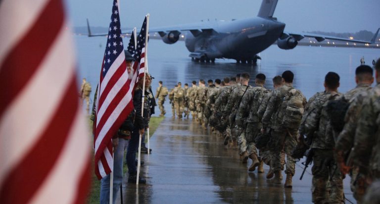 Armata americană debarcă în Europa