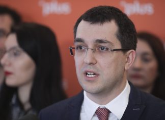 Dosarul Pfizer | Vlad Voiculescu îl acuză pe Alexandru Rogobete de trădare de ţară. Rogobete: Vlad Voiculescu minte senin şi ţese conspiraţii vlad voiculescu