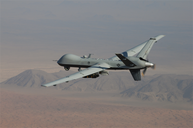 Rusia spune că a interceptat două drone americane deasupra Mării Negre, în apropiere de Crimeea